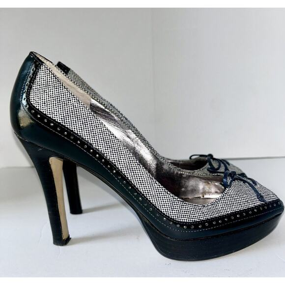 Marc Fisher 8M Navy & Gray Leather & Canvas 4 Inch Heel MFVICA - Picture 3 of 5